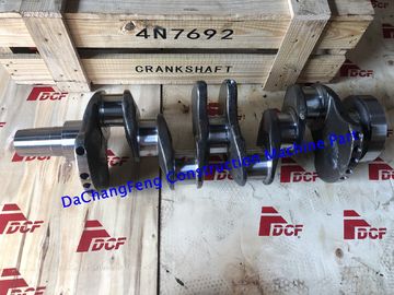 Le vilebrequin de  3304 d'un moteur 4N7692 a forgé le type 4 vilebrequin d'excavatrice